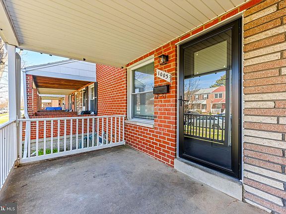 3rd image of 1003 Foxridge Ln