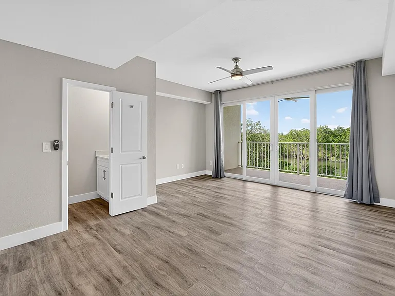 3266 Mangrove Point Dr — Photo 34