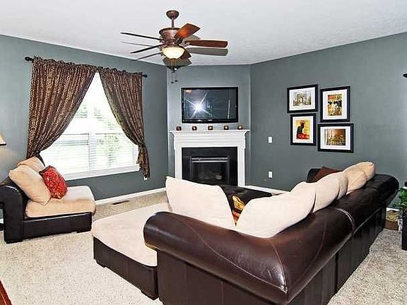 5th image of 7887 Blue Jay Way