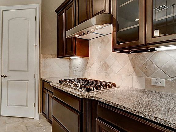 4th image of 118 Purslane Way