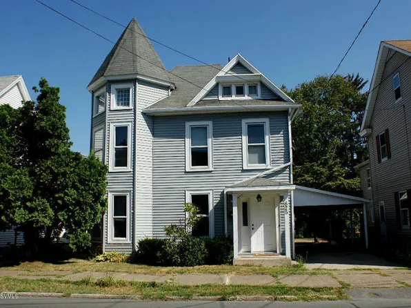 659 E Market St, Danville, PA 17821