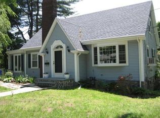915 Dedham St, Newton, MA 02459