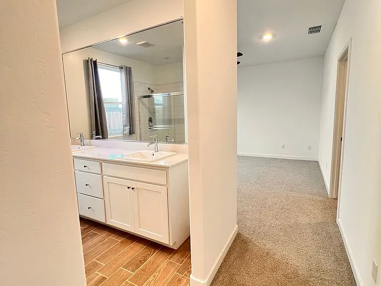 9408 Willow Terrace Dr — Photo 18