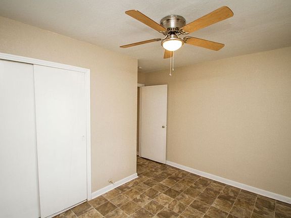 5th image of 3030 Martin Luther King Dr