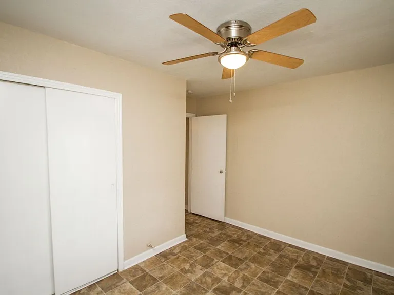 3030 Martin Luther King Dr — Photo 5