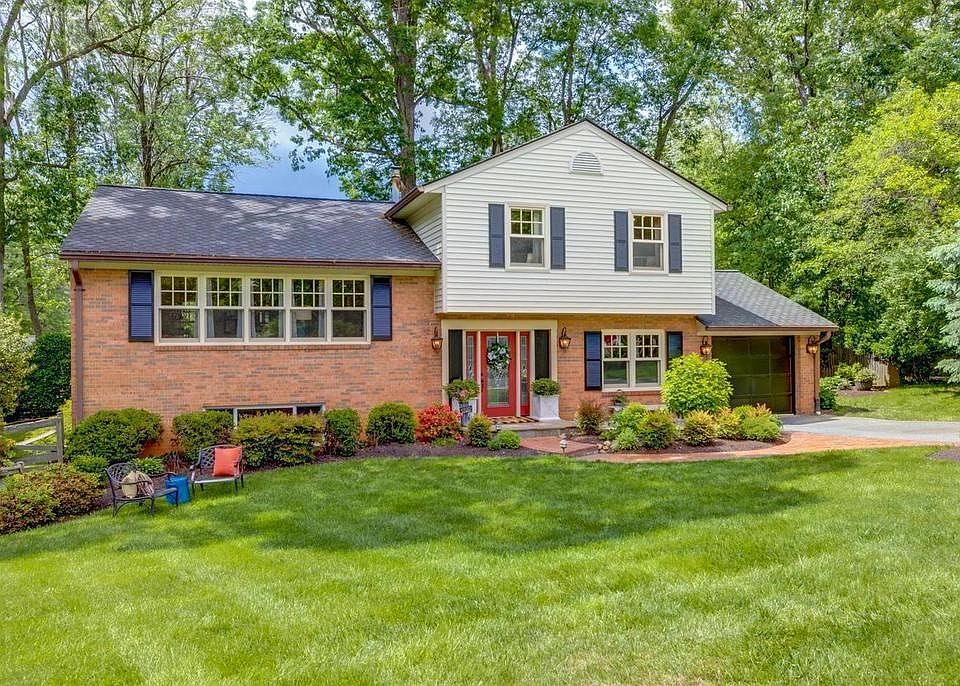 1st image of 7914 Lysander Ct