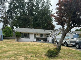 2146 Crosswoods Cir, Oak Harbor, WA 98277