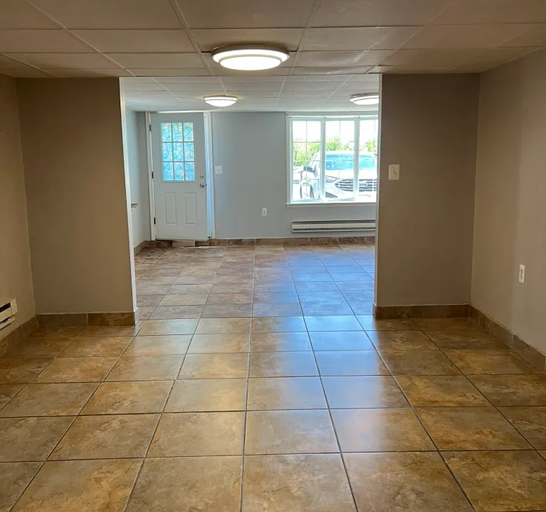 544 Ridge Ave #1
