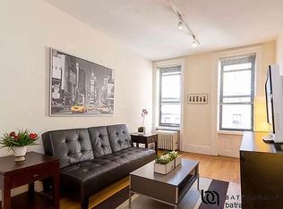 450 E 84th St #3A, New York, NY 10028
