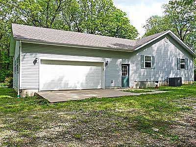 4th image of 13620 E 1610th Rd