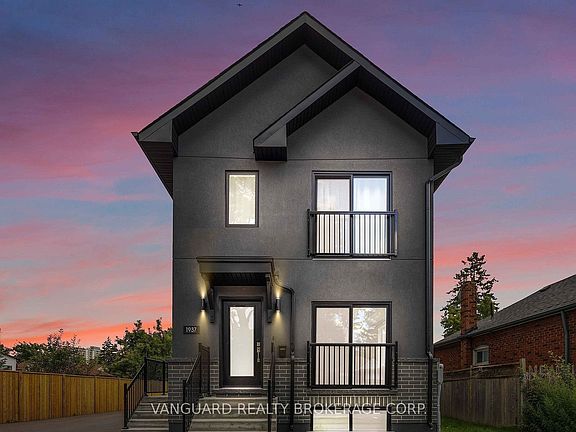 4th image of 1937 Lawrence Ave W