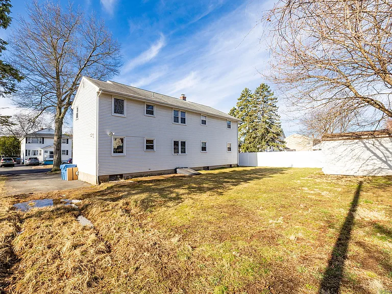 125 Overlook Ave #2 — Photo 29