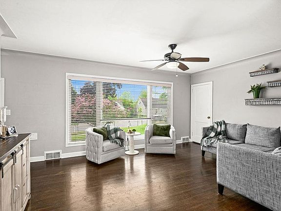 5th image of 5211 Oneida St