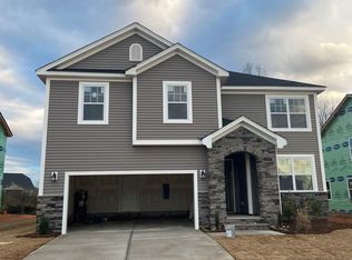 123 Lilliflora Ln, Garner, NC 27529