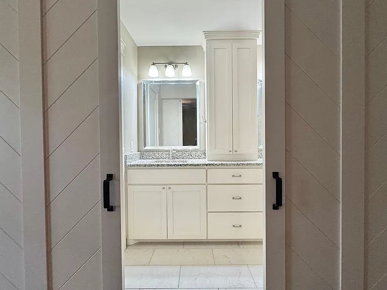3330 Briargrove Ln — Photo 15