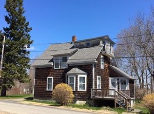 9 Philbrick Ave, Rockland, ME 04841