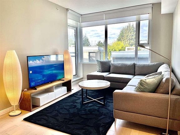 3rd image of 508 W 29th Ave #309