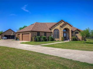 15440 Saddle Ridge Cir, Terrell, TX 75160