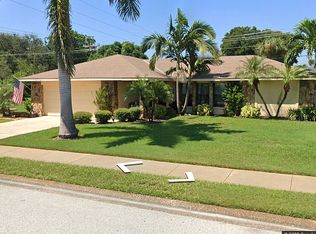 7102 Pointe West Blvd, Bradenton, FL 34209
