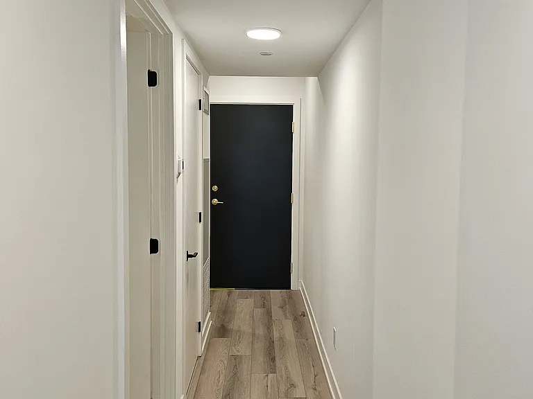 5 Lakeview Ave #207 — Photo 3