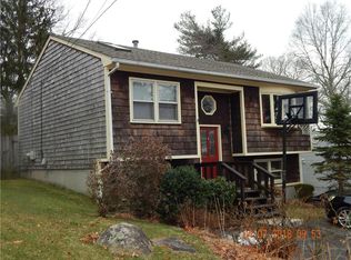 10 Seneca St, Coventry, RI 02816