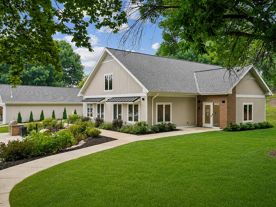 Country Meadows Apartments