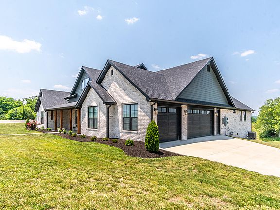 2nd image of 344 Prestwick Cir
