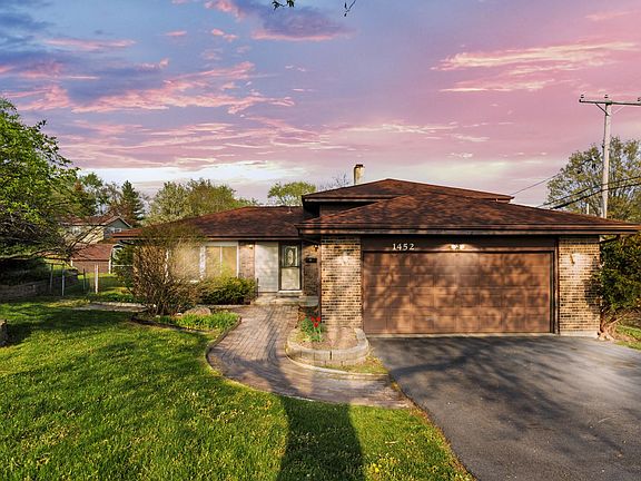 2nd image of 1452 Circle Dr