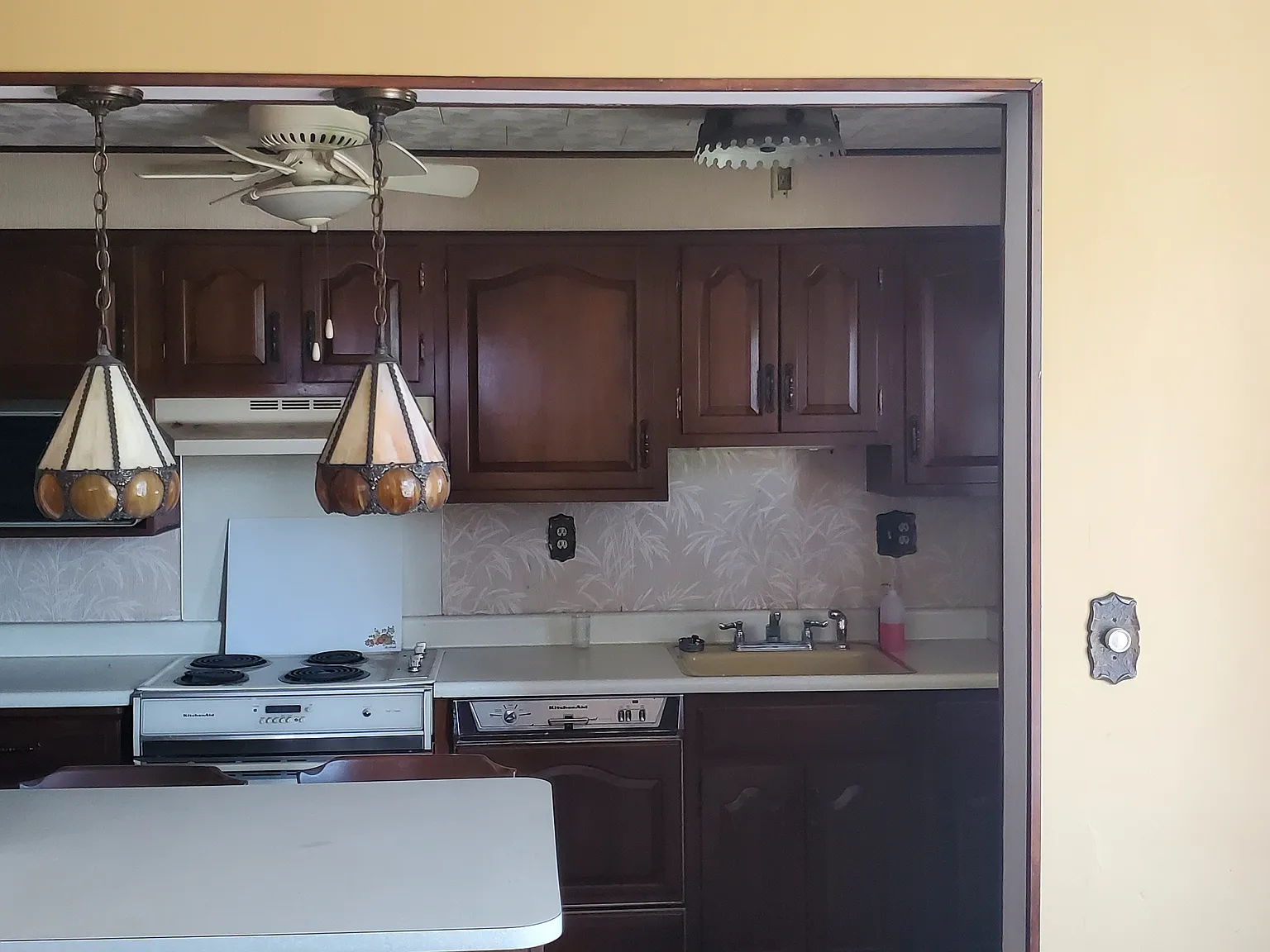 3 bed, 1216 sqft, $1,800 — Photo 4