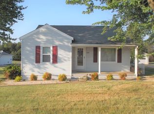 3065 Grit Rd, Hurt, VA 24563