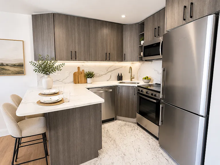 312 E 30th St #15B — Photo 4