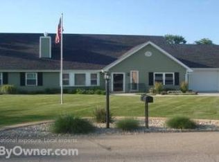 3314 Shady Valley Dr, Manhattan, KS 66502