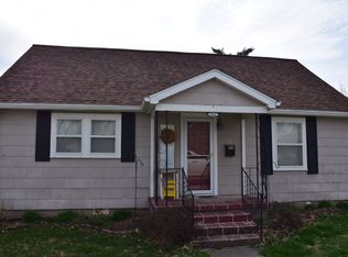 404 N Grant St, Oblong, IL 62449