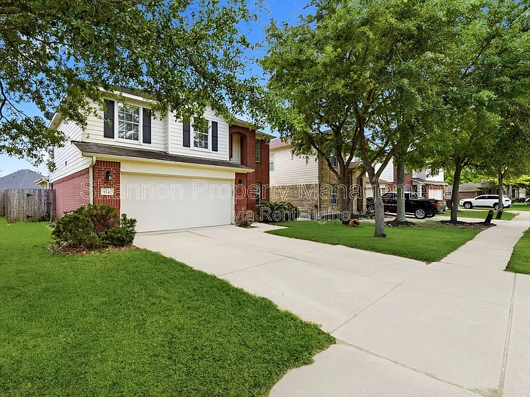 5342 Gibralter Pl — Photo 2