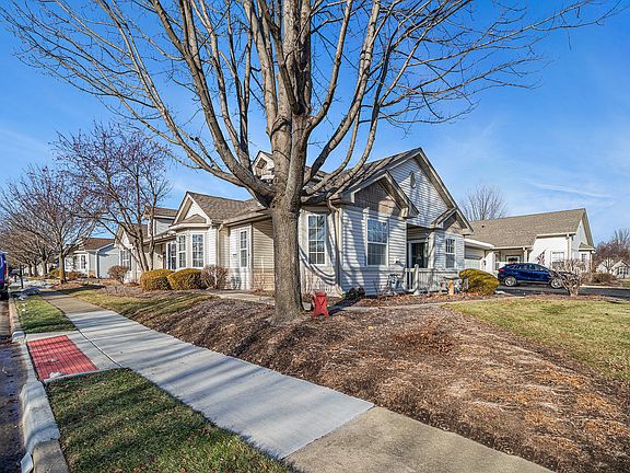 2nd image of 12127 White Tail Ln