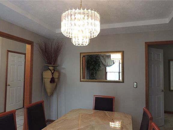 5th image of 511 Rockwood Ct