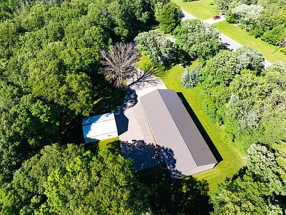 4th image of 32067 County Road 3