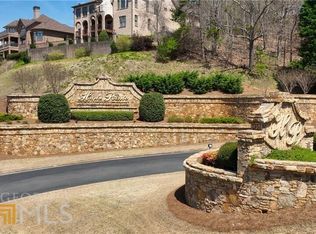 2795 Point Overlook, Gainesville, GA 30501