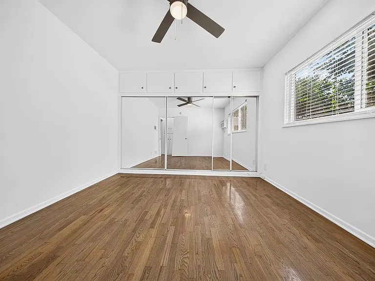 1412 W. 17th St — Photo 23