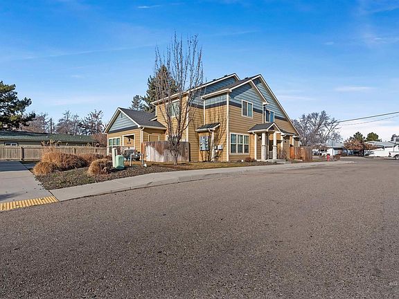 3rd image of 9107 W Ustick Rd