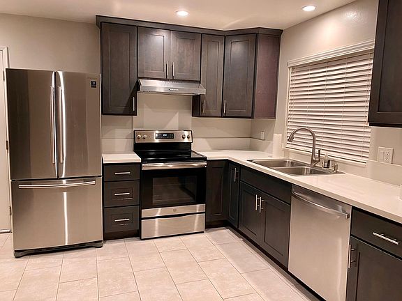 5th image of 2185 Maroel Dr