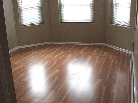4th image of 8916 Skokie Blvd APT G