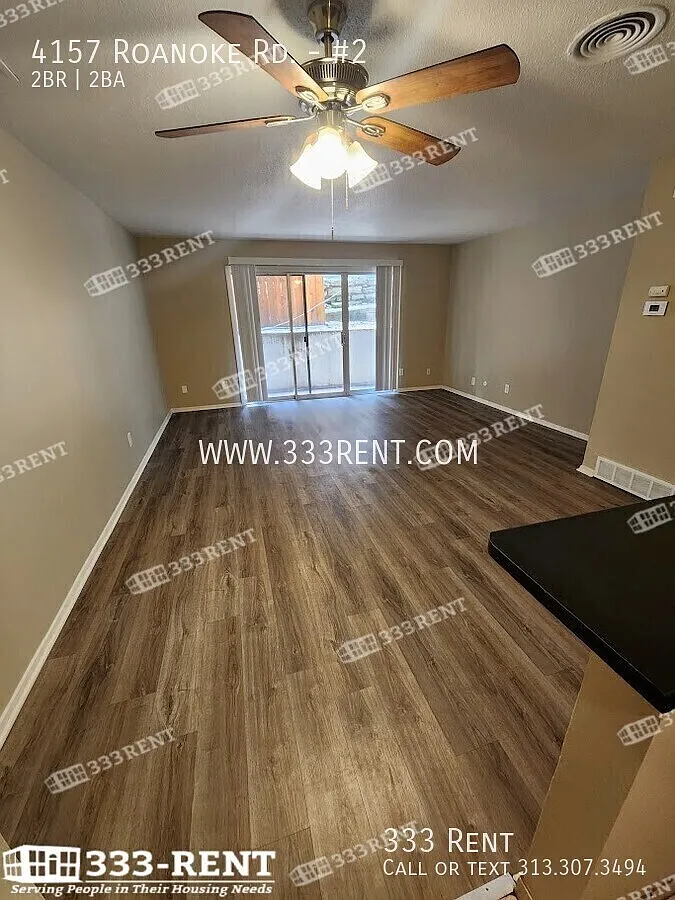 Building Photo - 4157 Roanoke Rd #2