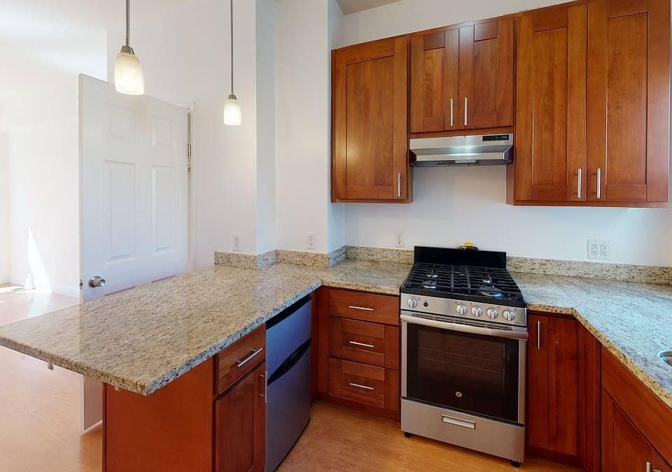 1st image of 1051 Post St APT 37