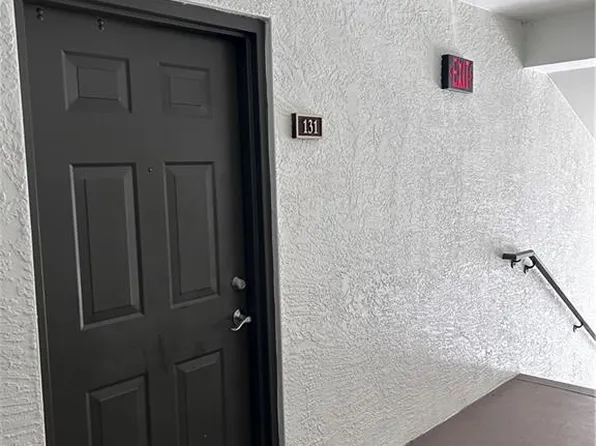 7905 Preserve Cir APT 131, Naples, FL 34119