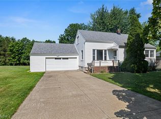 14490 Fetterman Dr, Strongsville, OH 44149