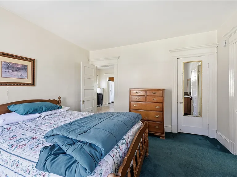 367 Broadway St #1 — Photo 9