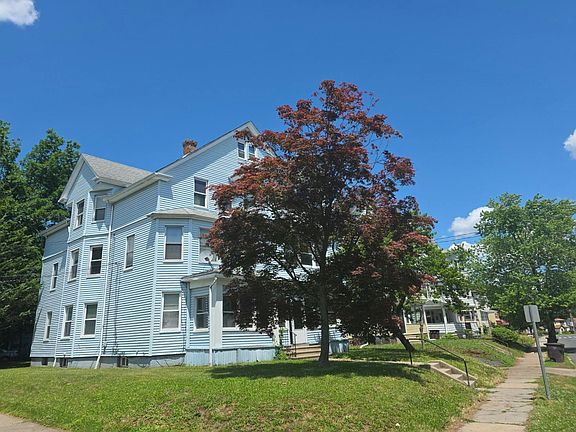 3rd image of 103 Shuttle Meadow Ave