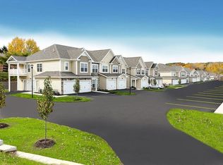 807 Glenmose Rd, Fairport, NY 14450