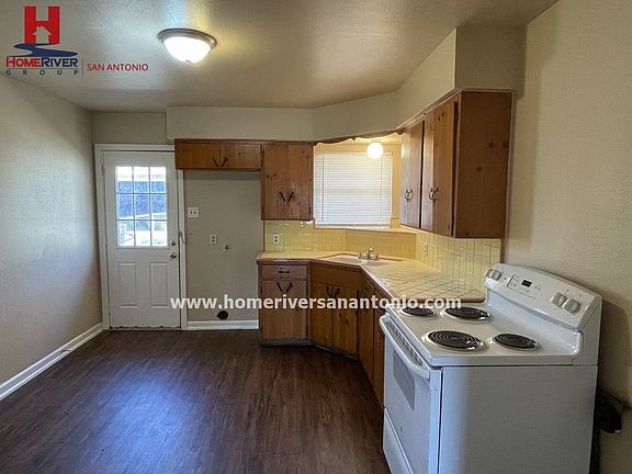 4th image of 211 Sunnyland Dr